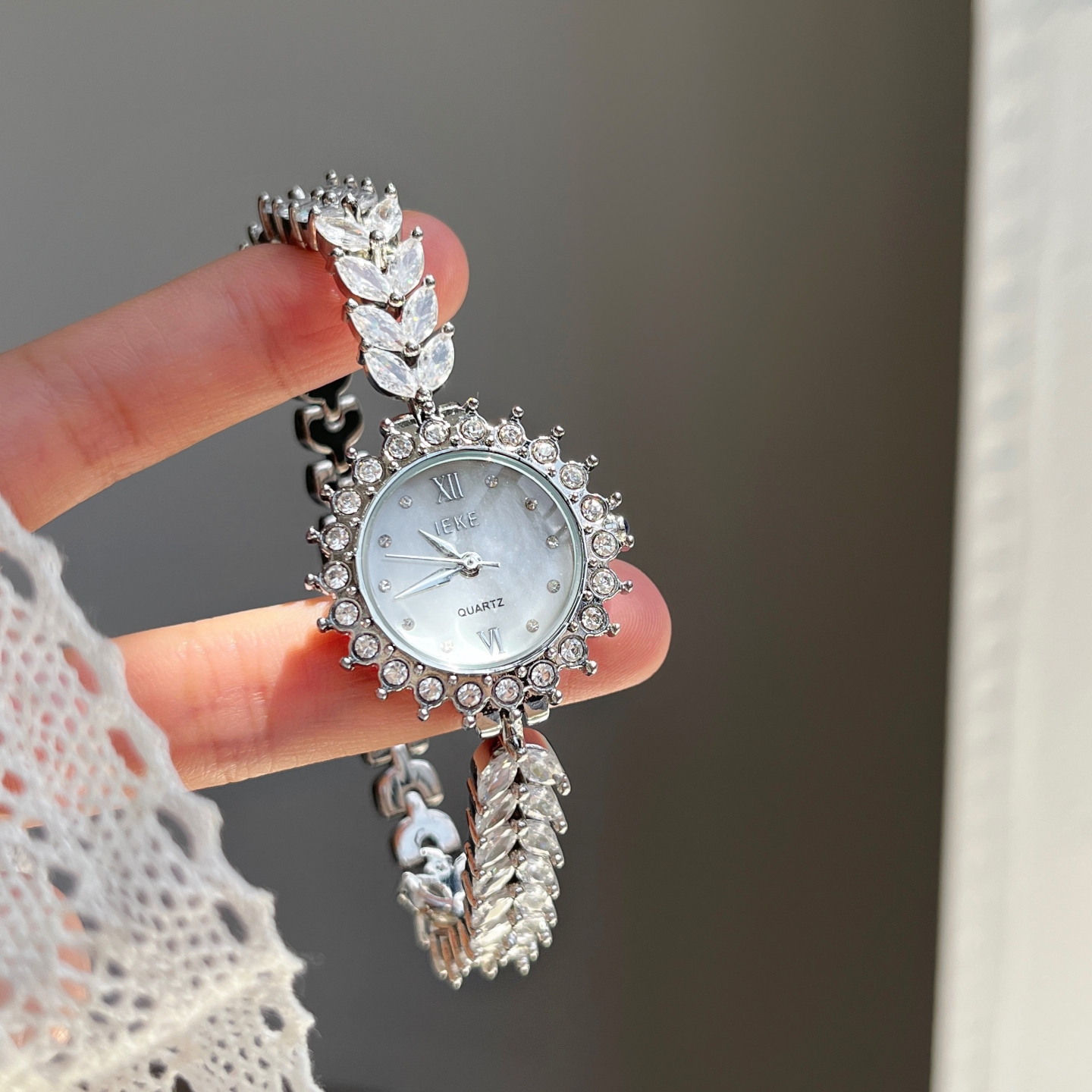 Luxury new chain type exquisit - Luxury Watch Diamond บทวิจารณ์และราคา