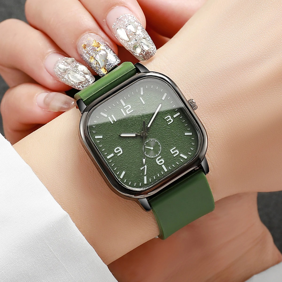 Fashion Square Women's Watch C - Luxury Watch Safe บทวิจารณ์และราคา