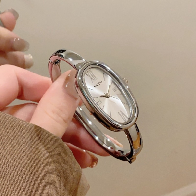Top Brand Women Oval Roman Dia - Ladies Luxury Watch บทวิจารณ์และราคา
