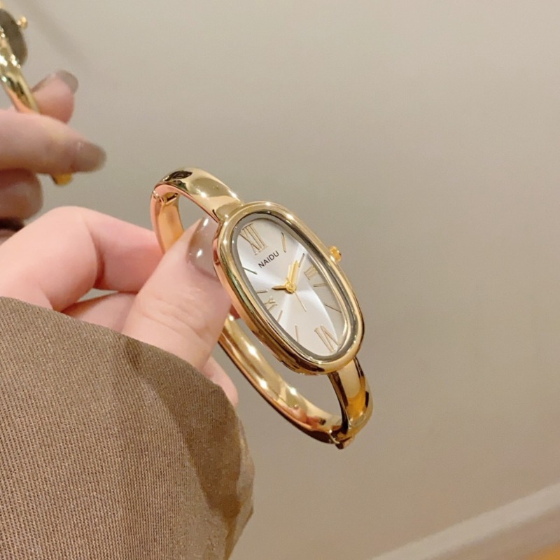 Top Brand Women Oval Roman Dia - Ladies Luxury Watch บทวิจารณ์และราคา