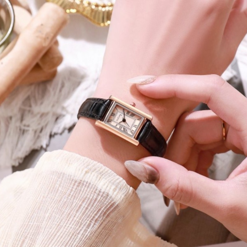 Famous Brand Women Watch Fashi - Luxury Watch Index บทวิจารณ์และราคา