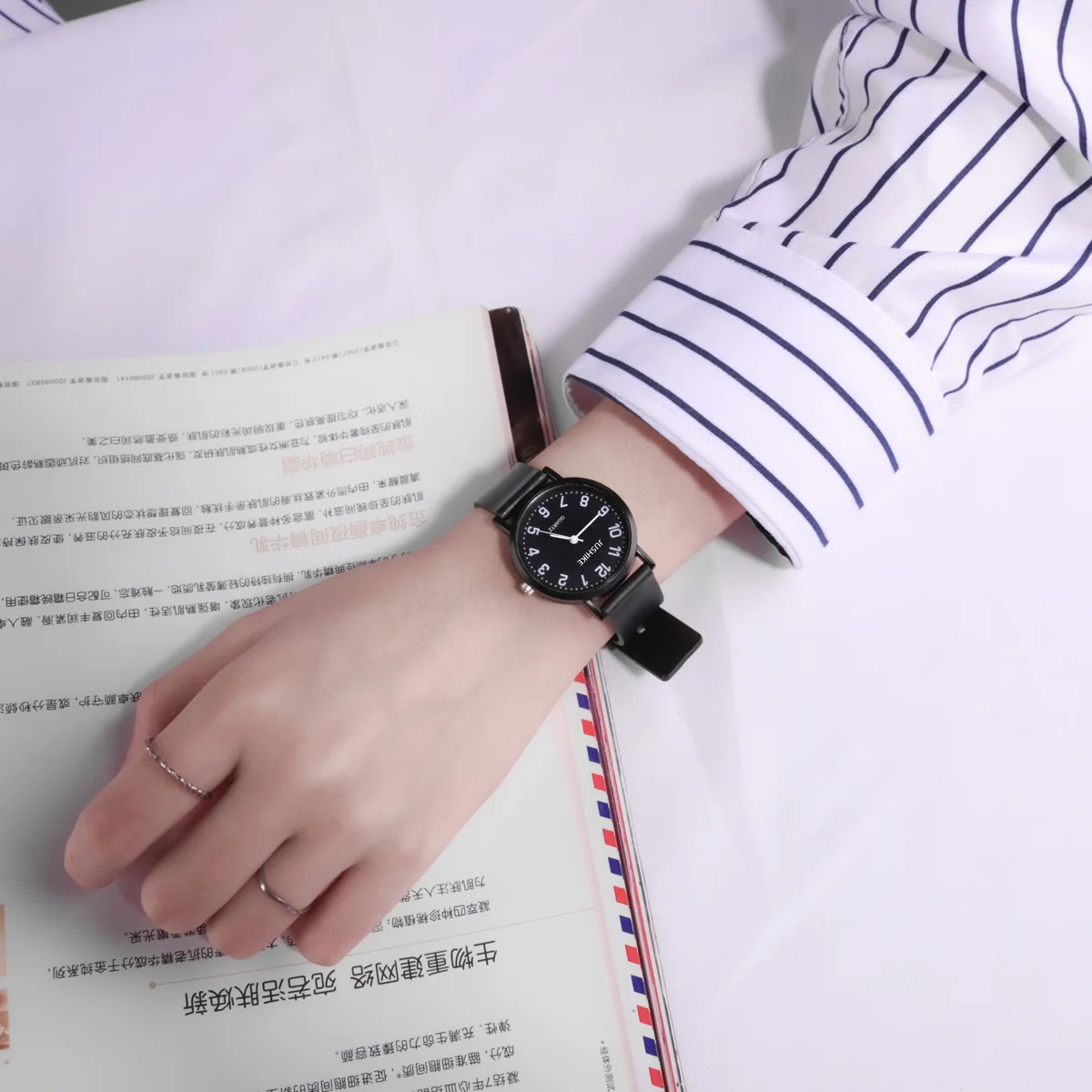 Simple Black Watch Quartz Watc - Ladies Luxury Watch บทวิจารณ์และราคา